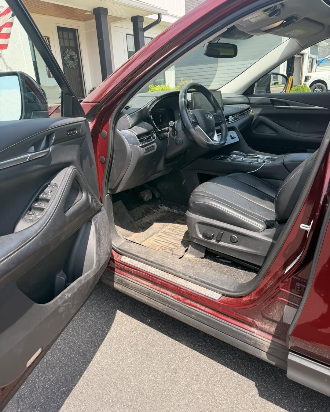 Front vehicle interior before detailing